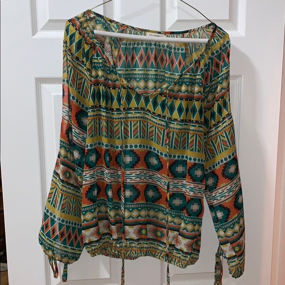Open shoulder Aztec pattern blouse